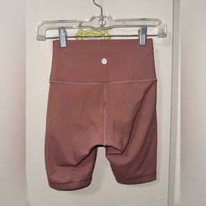 Lululemon Wunder Train High-Rise Short 6” (Spiced Chai)